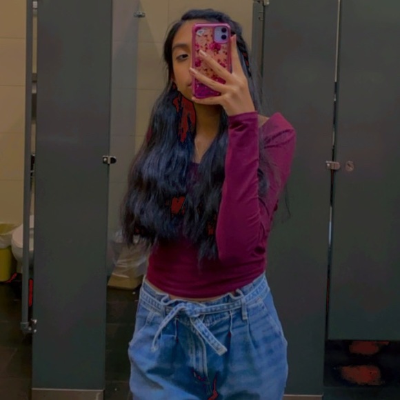 Meet your Posher, Eva - Picture 2 of 3